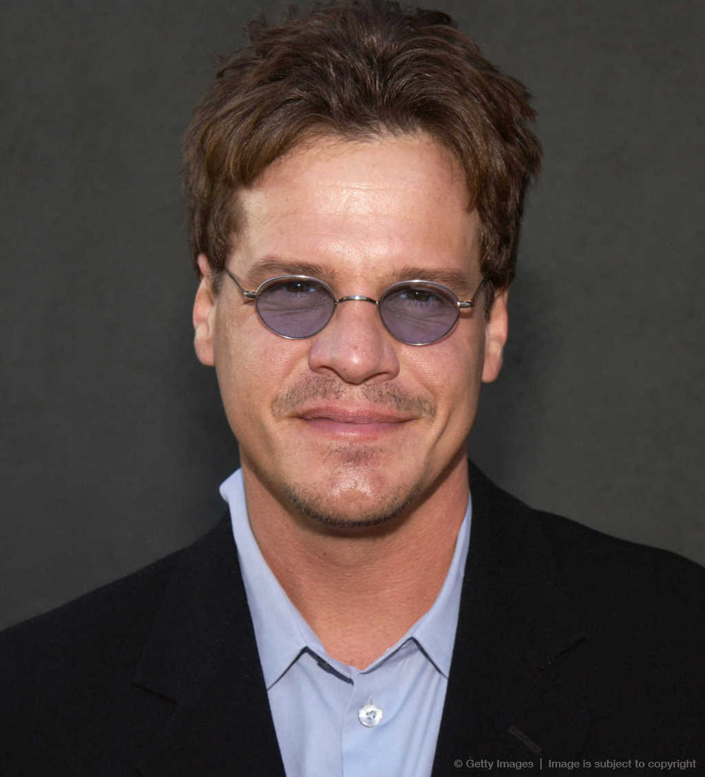 How tall is Craig Sheffer?